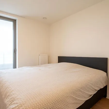 Brand New With 2 Bedrooms Lägenhet Oostende